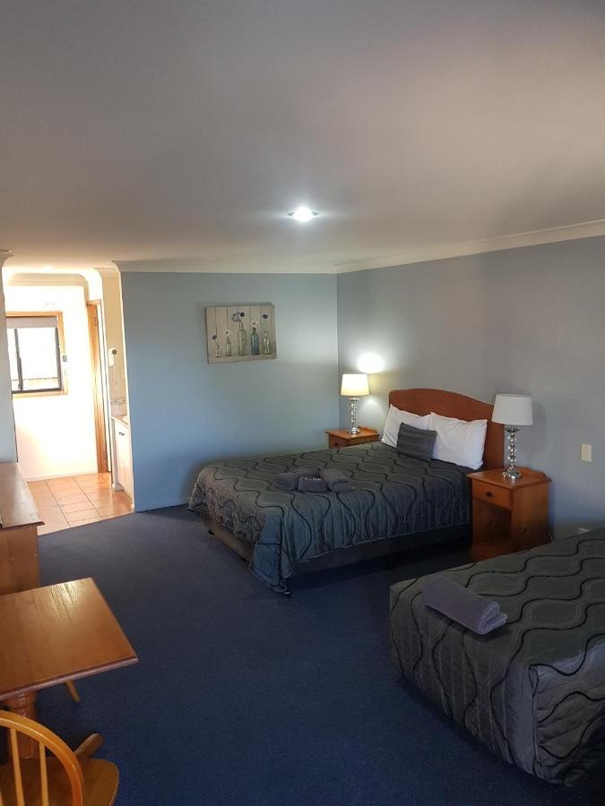 Asters On James Motor Inn Toowoomba Exterior photo