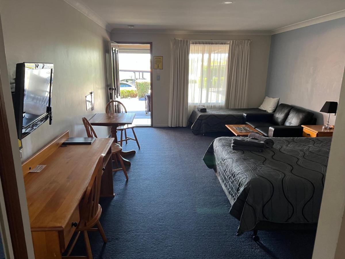 Asters On James Motor Inn Toowoomba Exterior photo